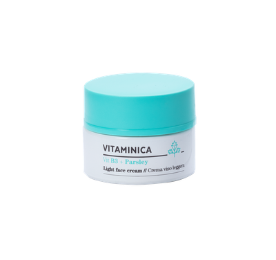 VITAMINICA BIOEARTH CREMA FACIAL VITAMINA B3 Y PEREJIL REGULADORA PARA PIEL MIXTA , GRASA ENROJECIDAS Y CON IMPERFECCIONES
