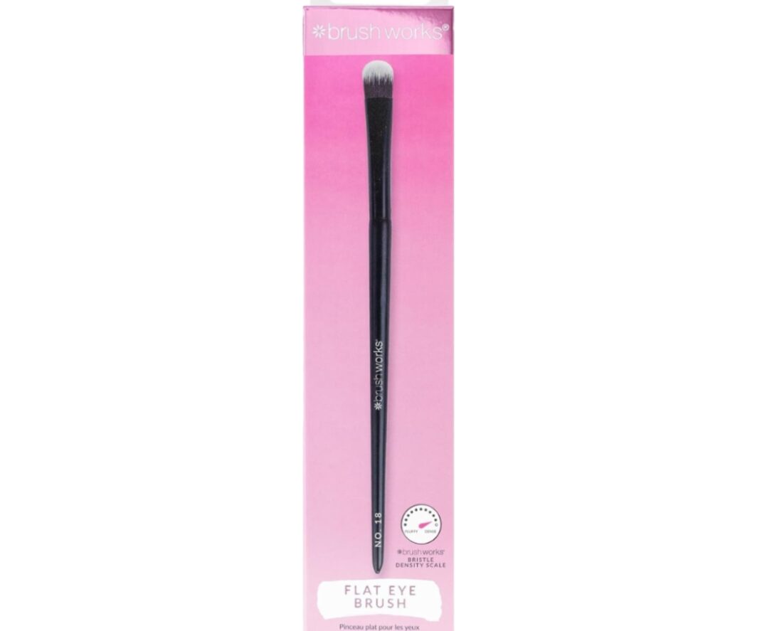 BRUSHWORKS PINCEL PARA OJOS FLAT EYE Nº 18