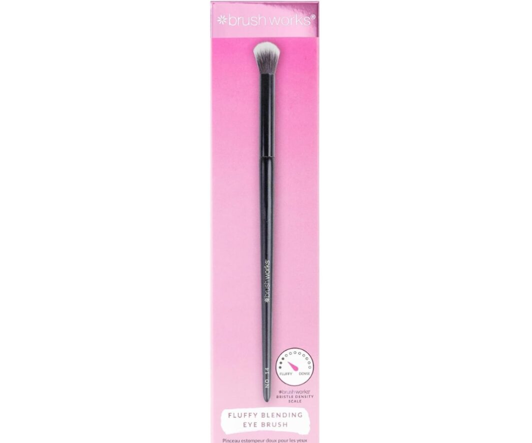 BRUSHWORKS PINCEL PARA OJOS FLUFFY BLENDING Nº 14